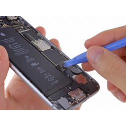 Разъем батареи iPhone 6